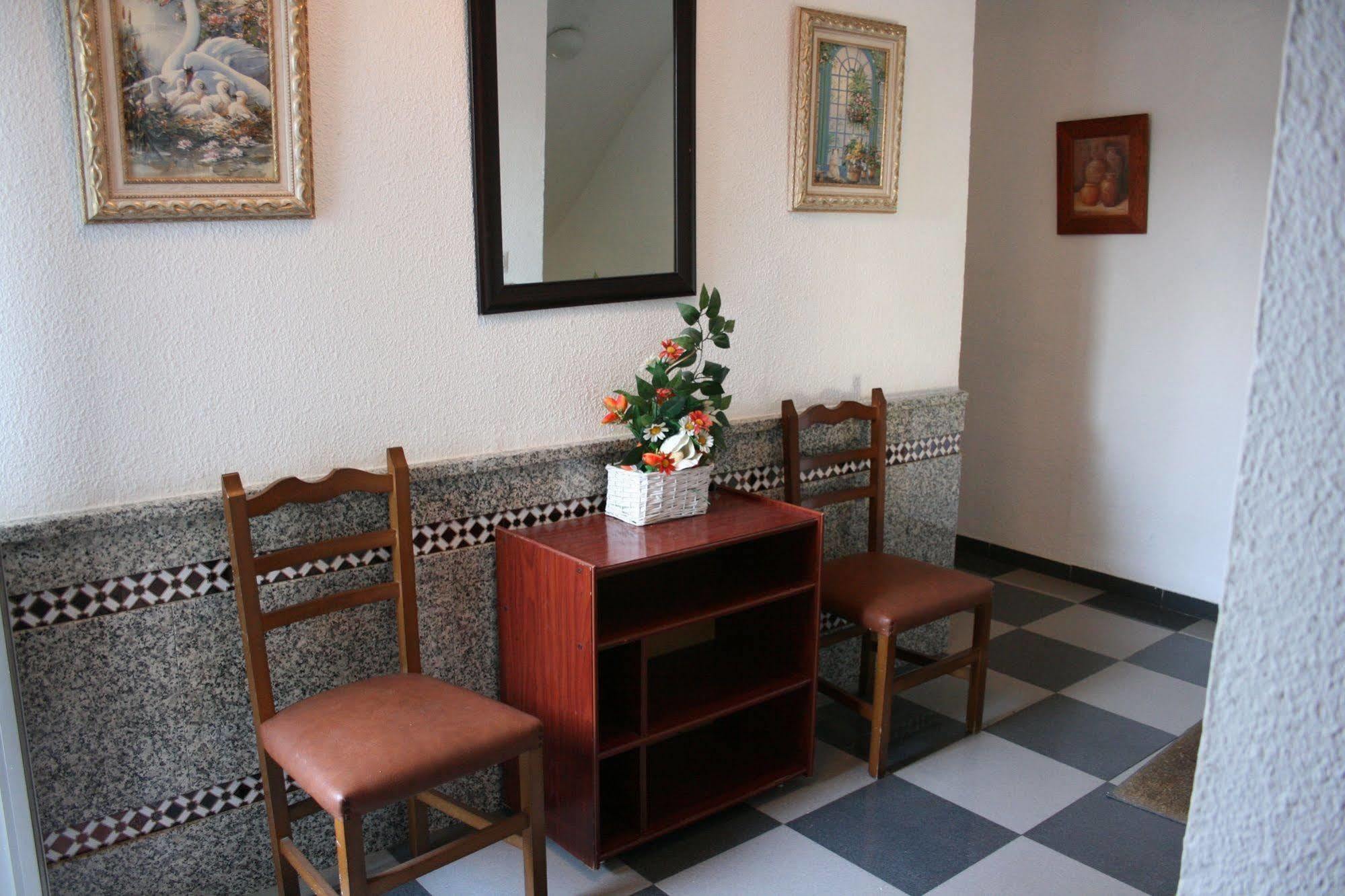 دوس إرماناس Hostal El Emigrante المظهر الخارجي الصورة