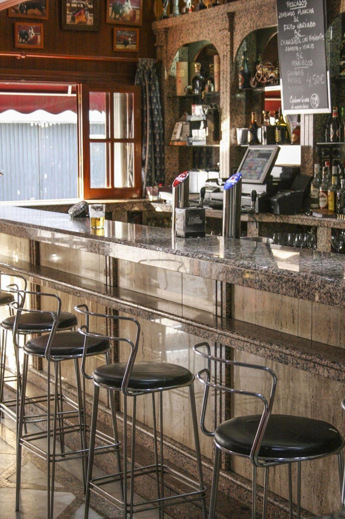 دوس إرماناس Hostal El Emigrante المظهر الخارجي الصورة