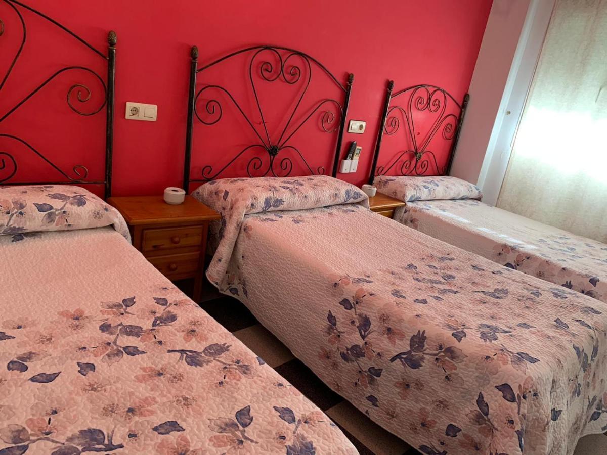 دوس إرماناس Hostal El Emigrante المظهر الخارجي الصورة