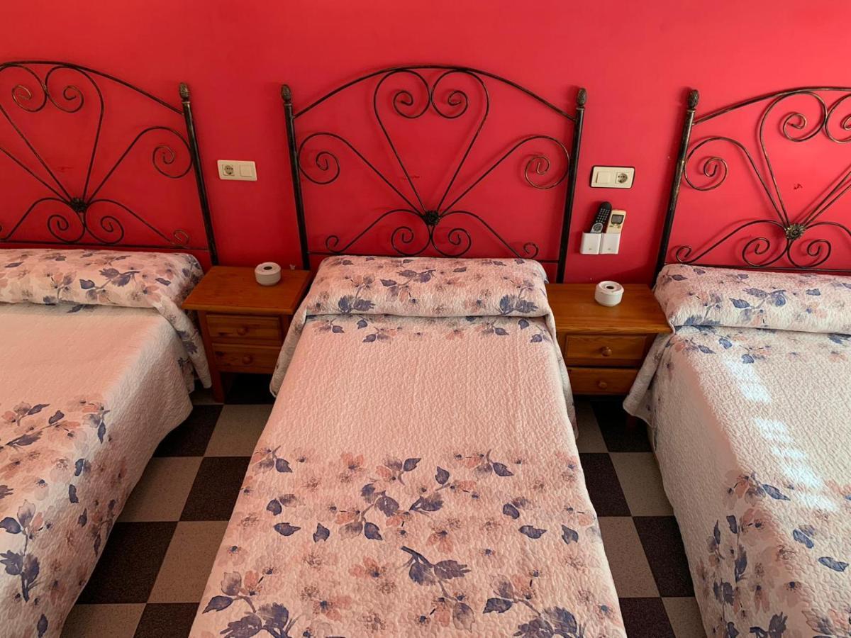 دوس إرماناس Hostal El Emigrante المظهر الخارجي الصورة