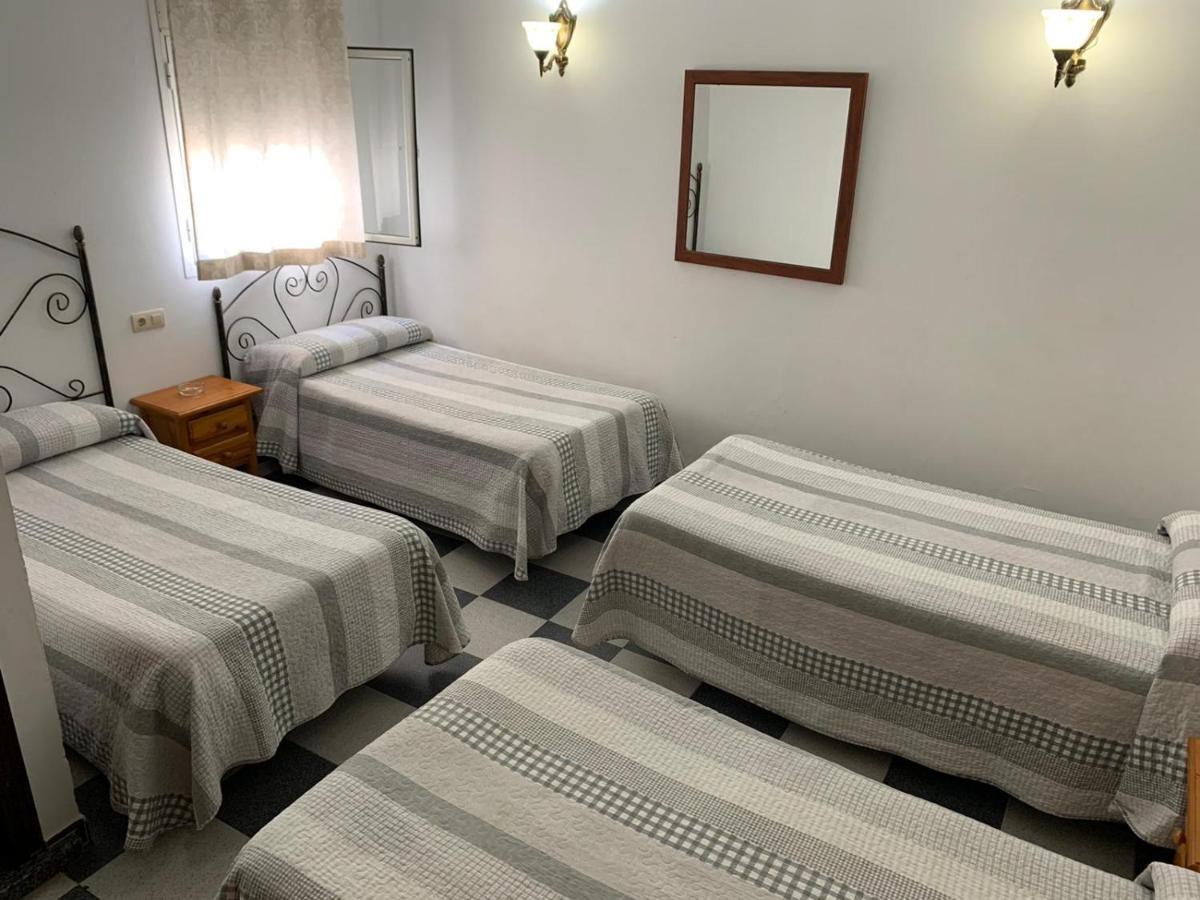 دوس إرماناس Hostal El Emigrante المظهر الخارجي الصورة