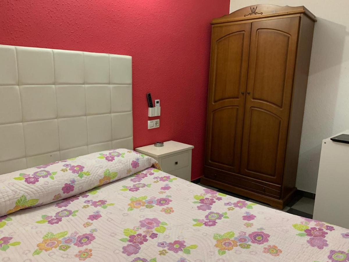 دوس إرماناس Hostal El Emigrante المظهر الخارجي الصورة